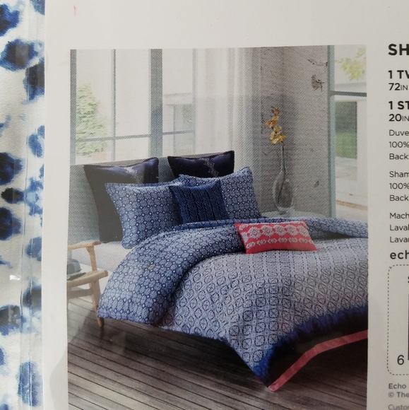 Echo Design Twin Duvet & Sham Set - Picture 2 of 6